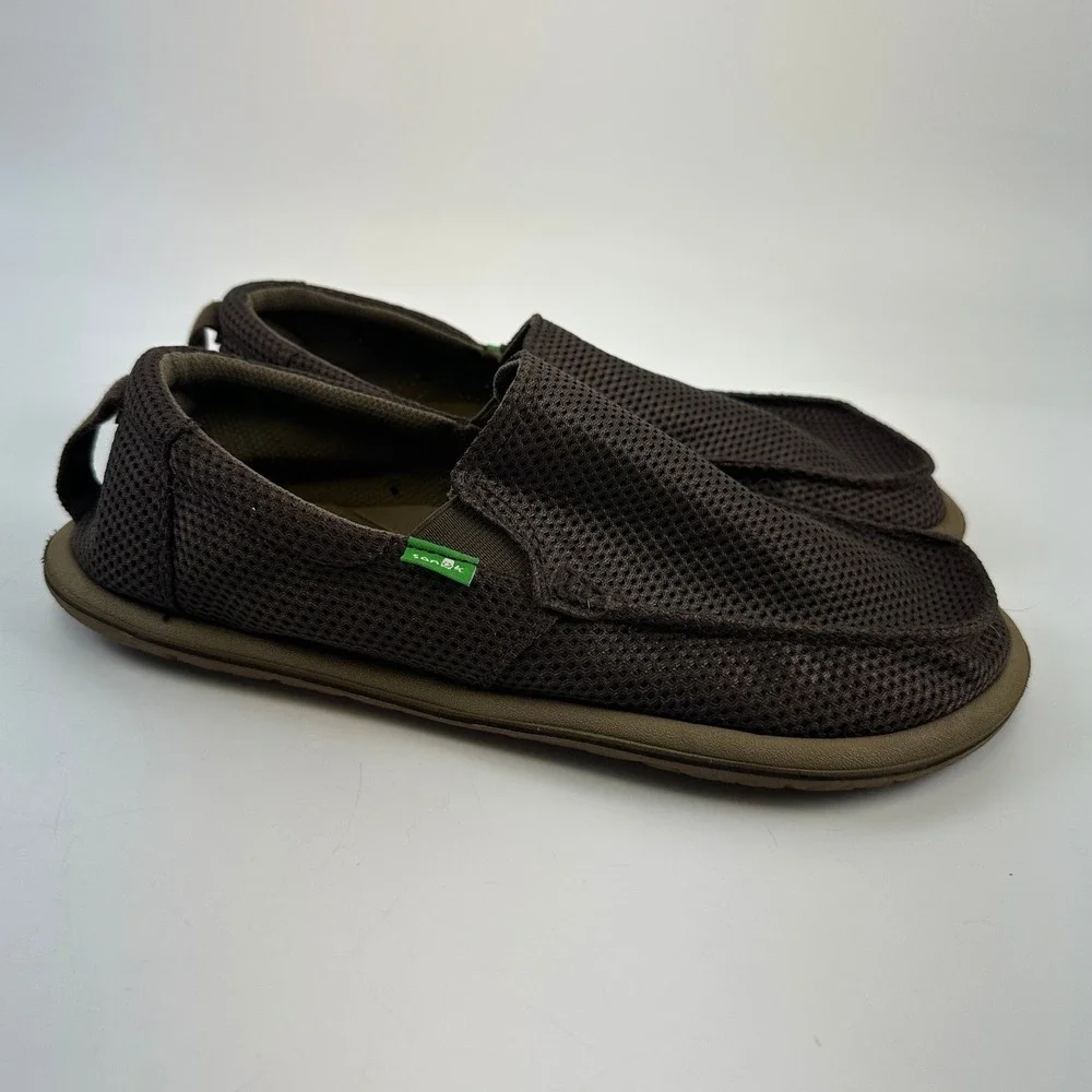 Sanuk pre owned